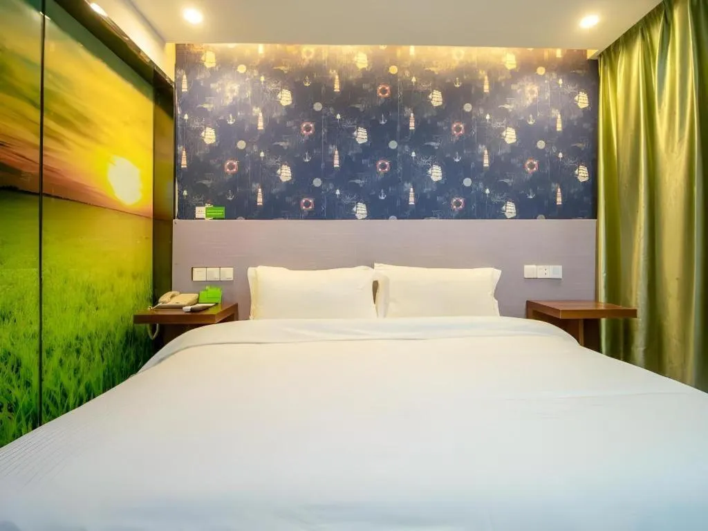 Bed in Vatica Shanghai Pudong Dishui Lake Branch