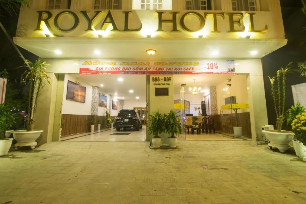 Royal Hotel