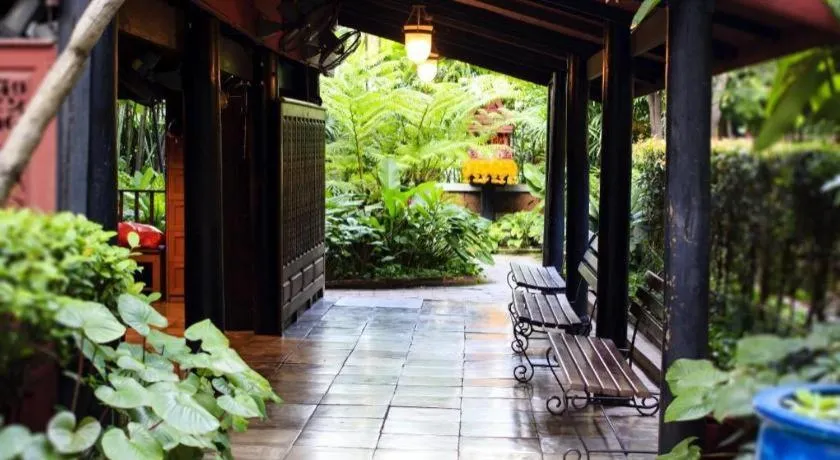Silom Studios