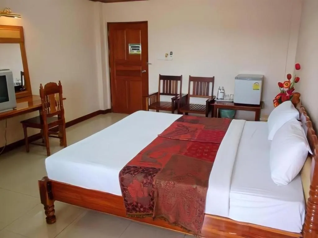 Bed in Submukda Grand Hotel