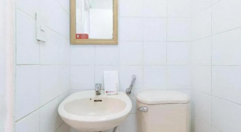 Greenbelt Makati - Vaccinated Staff