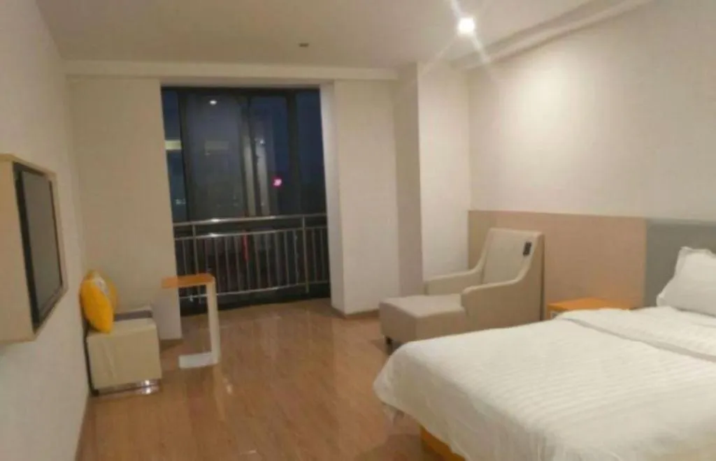 Bed in 7 Days Premium·Guanyun Nanjing West Road Hesheng Plaza