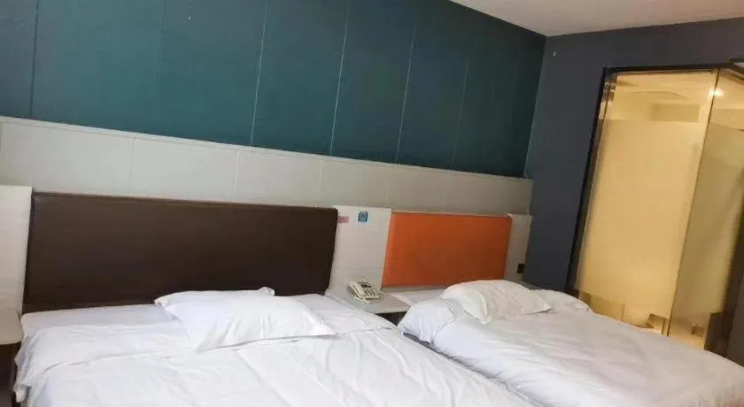 Bed in 7 Days Premium·Guanyun Nanjing West Road Hesheng Plaza
