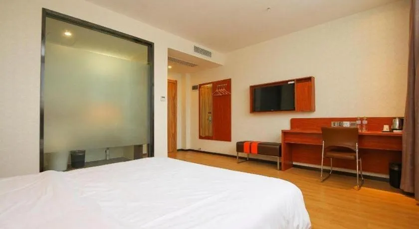 Bed in 7 Days Premium·Guanyun Nanjing West Road Hesheng Plaza