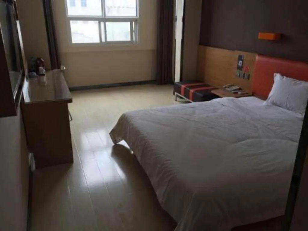 Bed in 7 Days Premium·Guanyun Nanjing West Road Hesheng Plaza