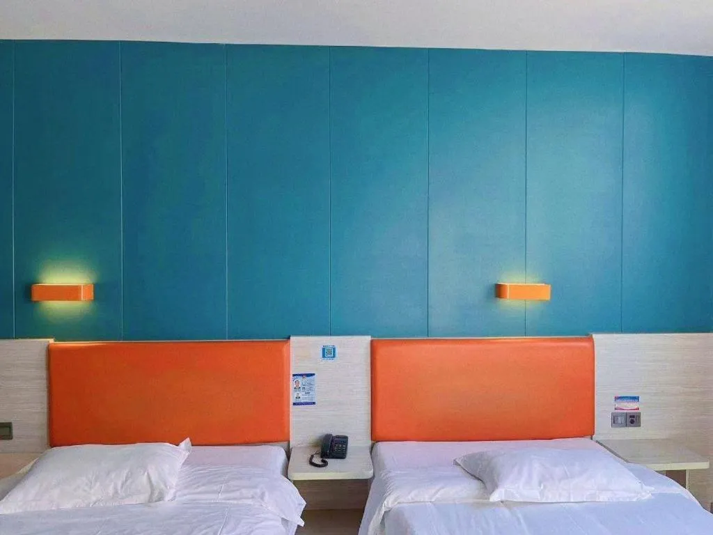 Bed in 7 Days Premium·Guanyun Nanjing West Road Hesheng Plaza