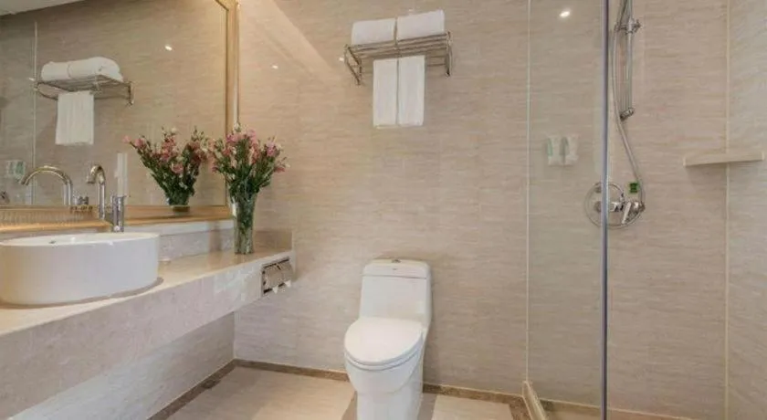 Vienna International Hotel Guangzhou Jichang Road Huangshi