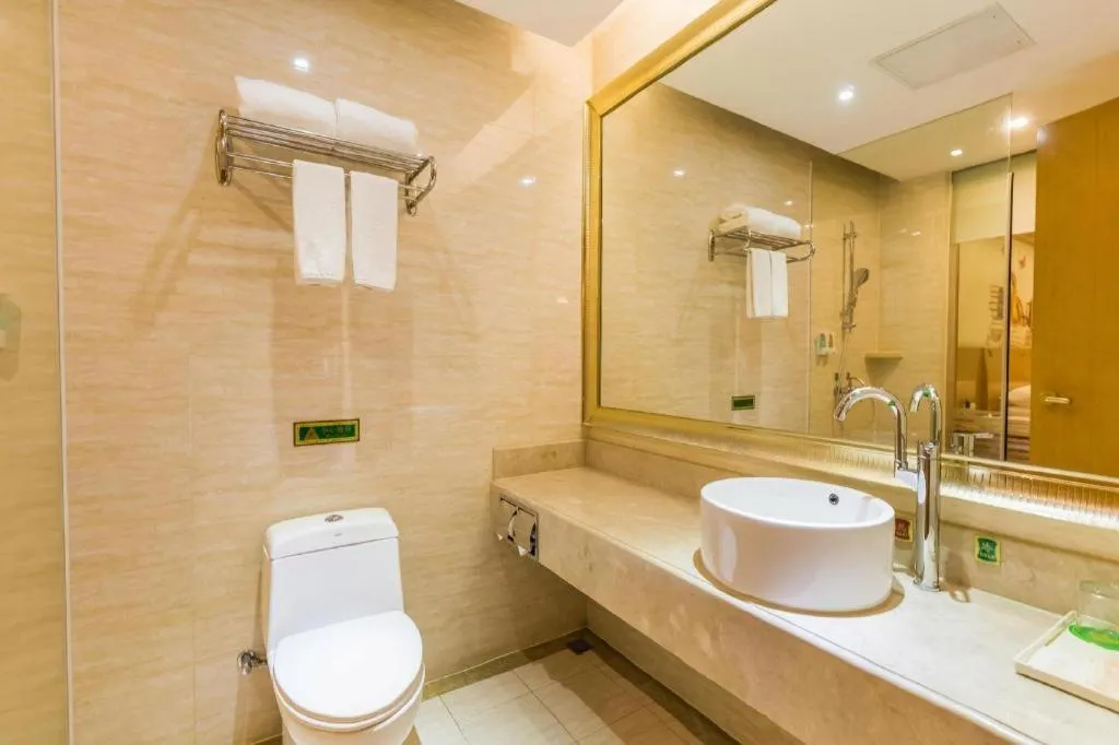 Vienna International Hotel Guangzhou Jichang Road Huangshi