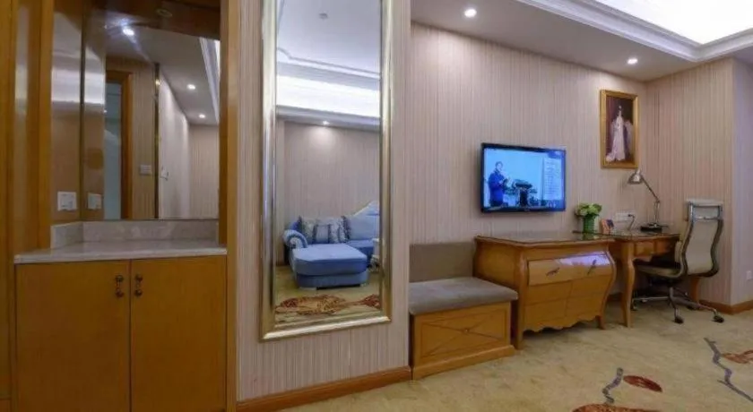 Vienna International Hotel Guangzhou Jichang Road Huangshi