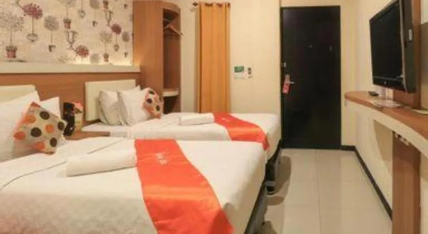 Bed in Tab Hotel Surabaya