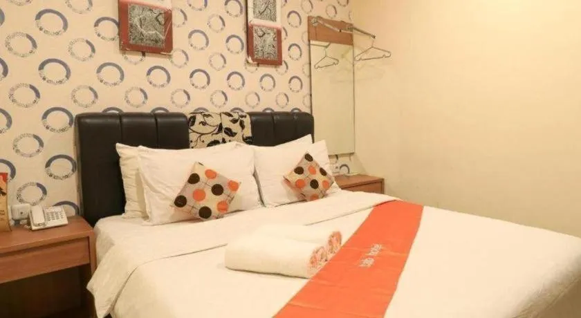 Bed in Tab Hotel Surabaya