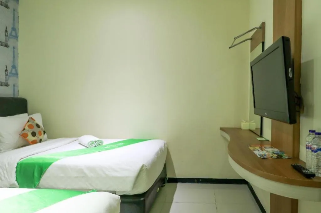 Bed in Tab Hotel Surabaya