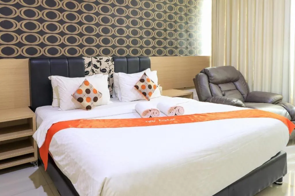 Bed in Tab Hotel Surabaya