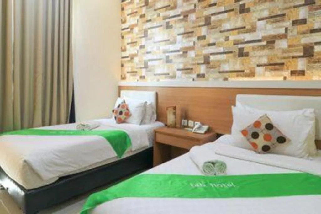 Bed in Tab Hotel Surabaya