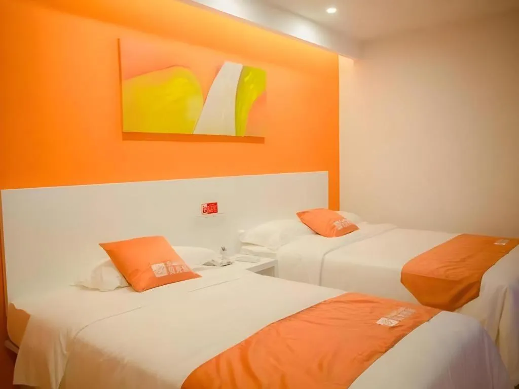 Bed in Shell Qionghai Jinhai Road Hotel