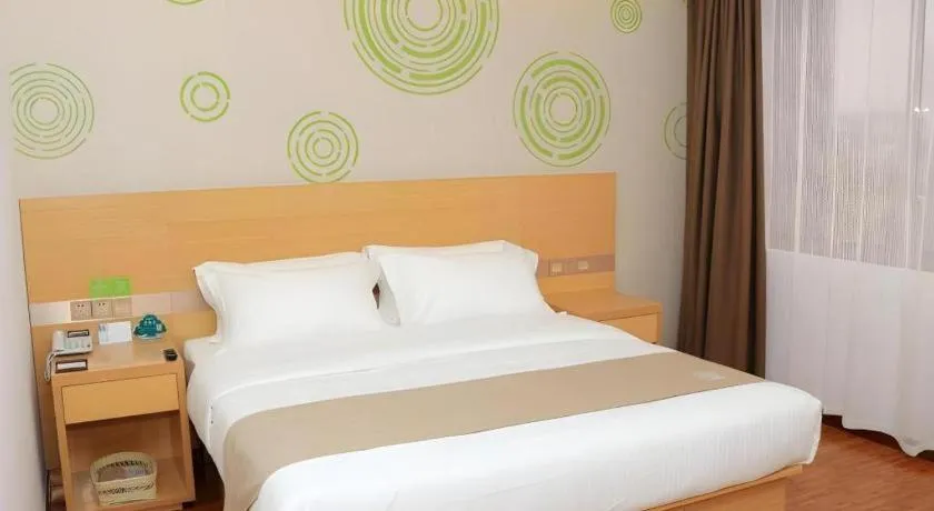 Bed in GreenTree Inn Huangshi Huahu Development Zone Daquan Road