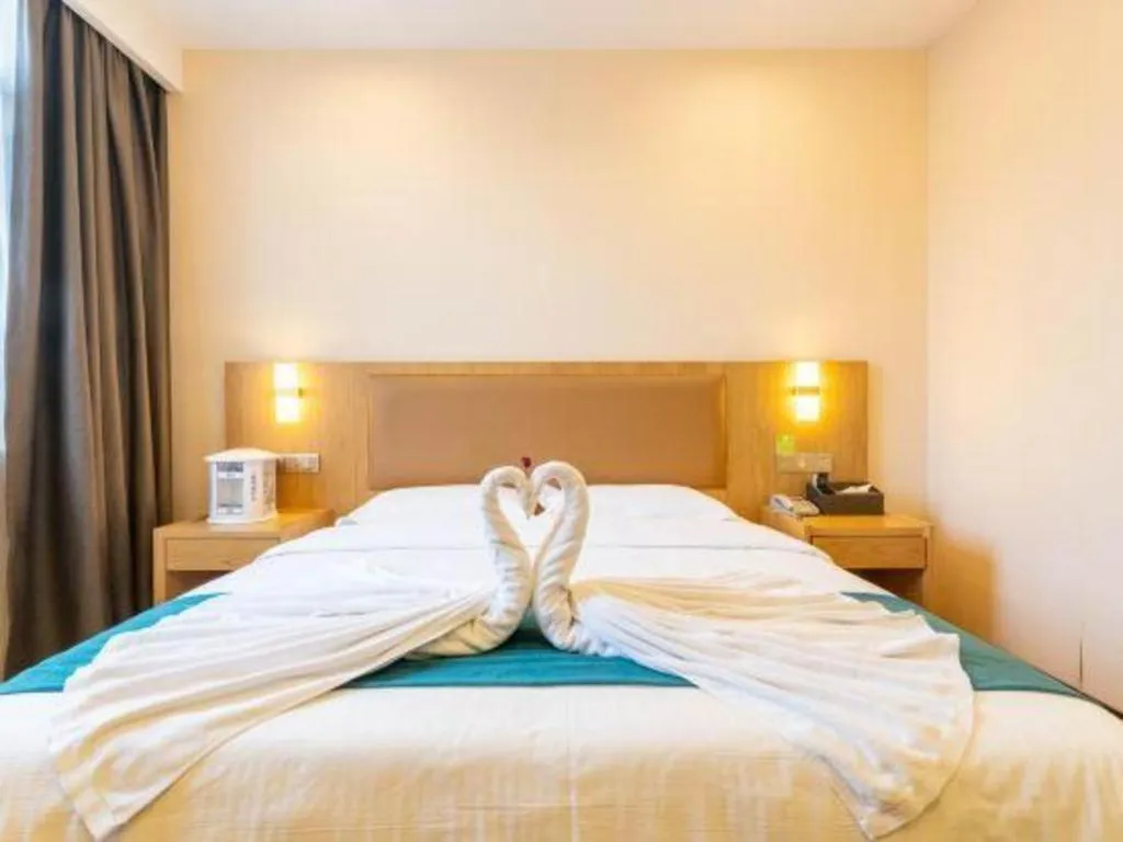 Bed in GreenTree Inn Huangshi Huahu Development Zone Daquan Road