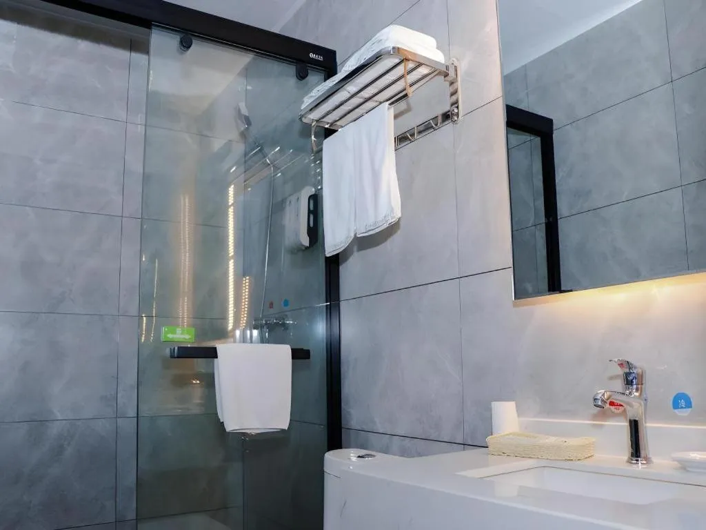 GreenTree Inn Huangshi Huahu Development Zone Daquan Road