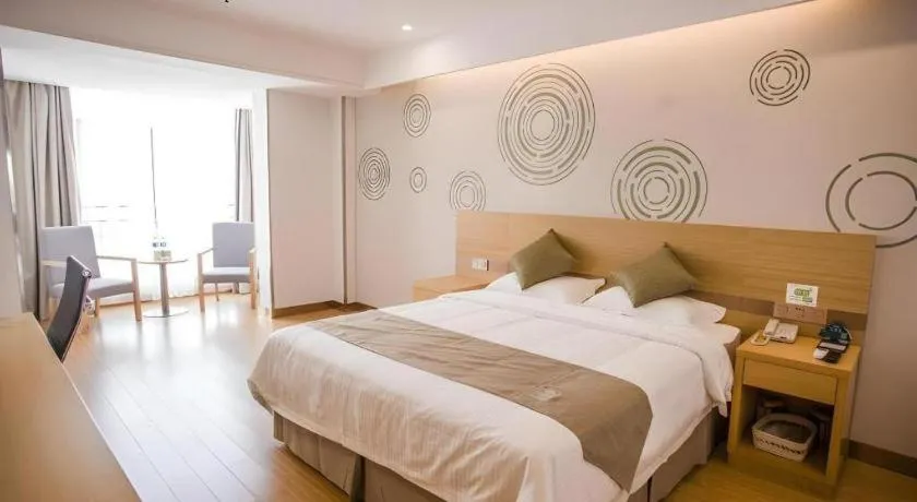 Bed in GreenTree Inn Suqian Suyu District Red Star Macalline