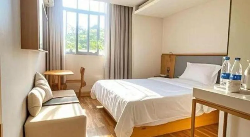 Bed in 7 Days Inn·Quanzhou Dehua Cidu Avenue