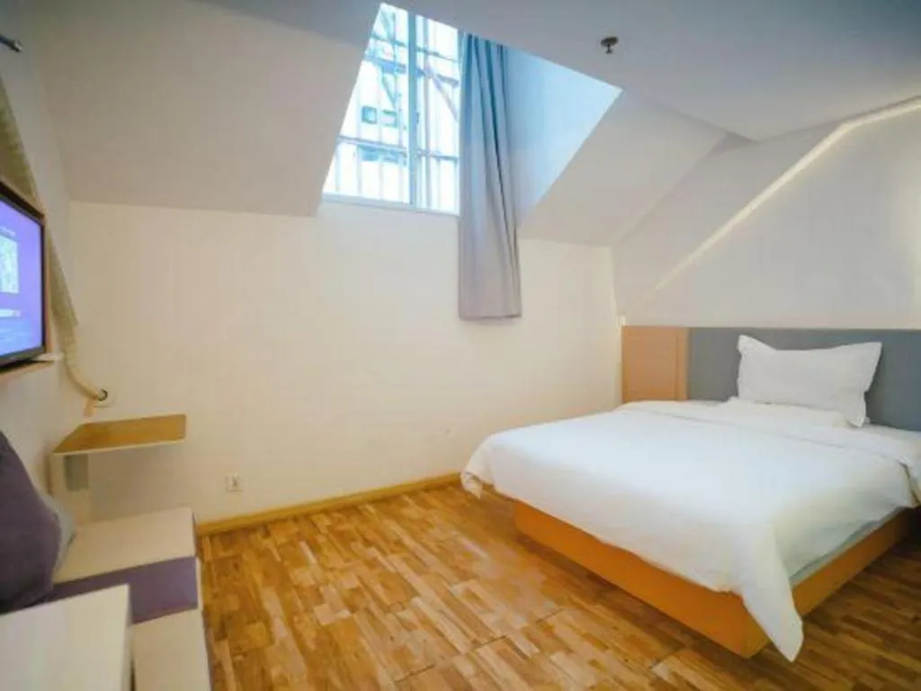 Bed in 7 Days Inn·Quanzhou Dehua Cidu Avenue