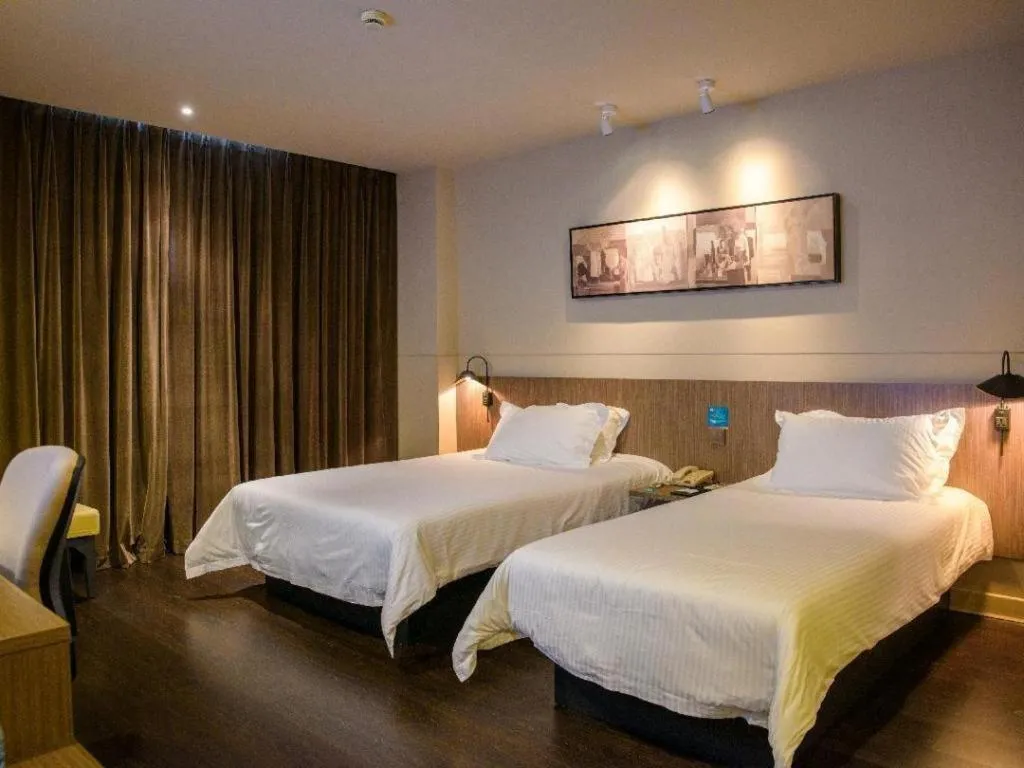 Bed in Jinjiang Inn Select Foshan Nanhai Guicheng Metro Station