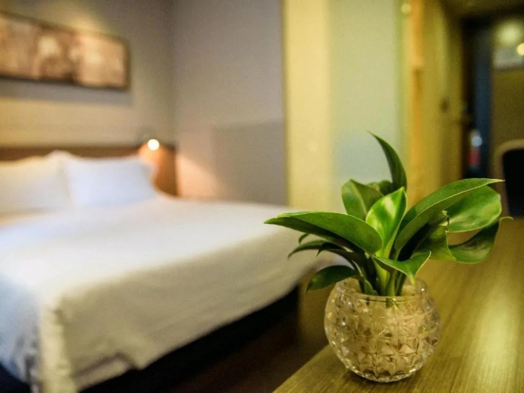 Bed in Jinjiang Inn Select Foshan Nanhai Guicheng Metro Station