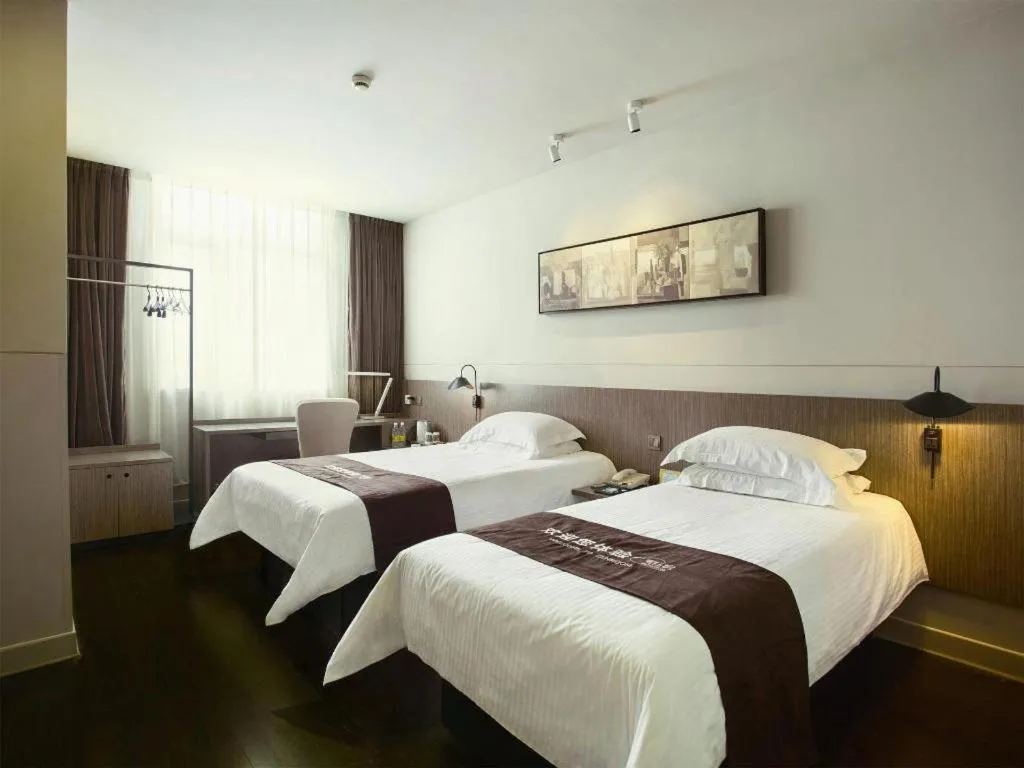 Bed in Jinjiang Inn Select Foshan Nanhai Guicheng Metro Station