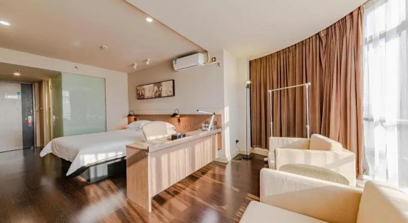 Bed in Jinjiang Inn Select Foshan Nanhai Guicheng Metro Station