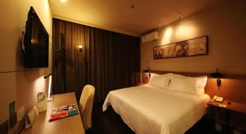 Bed in Jinjiang Inn Select Beijing Wukesong Bed in Jinjiang Inn Select Beijing Wukesong