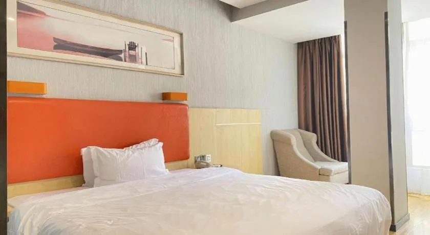 Bed in 7 Days Premium Fuzhou Dongxiang High-Speed Railway Station Dongxin Market