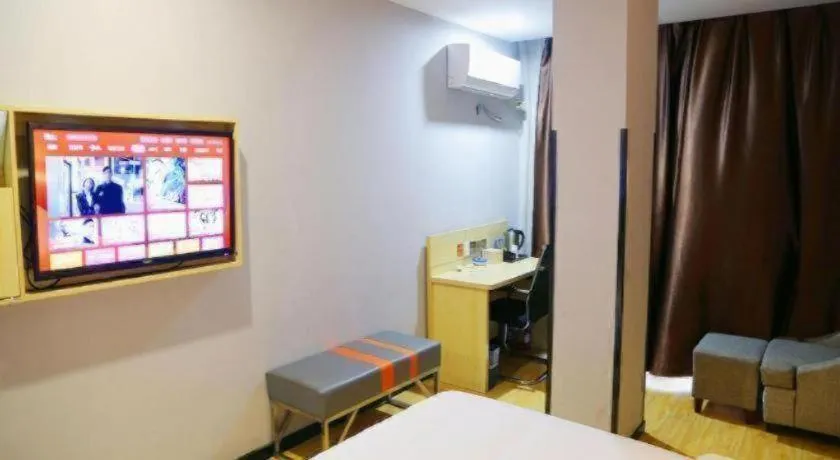 Bed in 7 Days Premium Fuzhou Dongxiang High-Speed Railway Station Dongxin Market