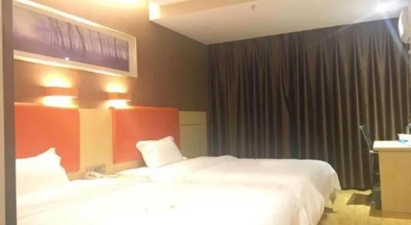 Bed in 7 Days Premium Fuzhou Dongxiang High-Speed Railway Station Dongxin Market