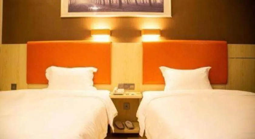 Bed in 7 Days Premium Fuzhou Dongxiang High-Speed Railway Station Dongxin Market