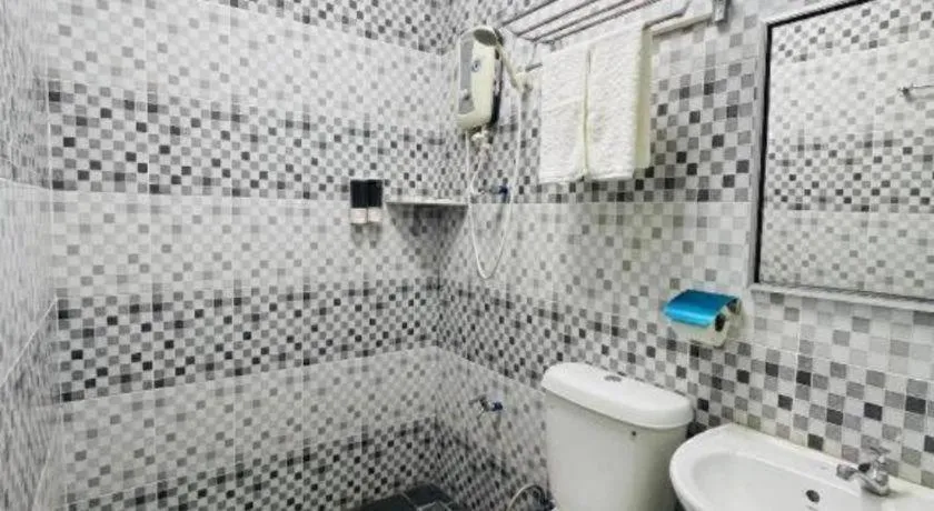 SemRock Hotel