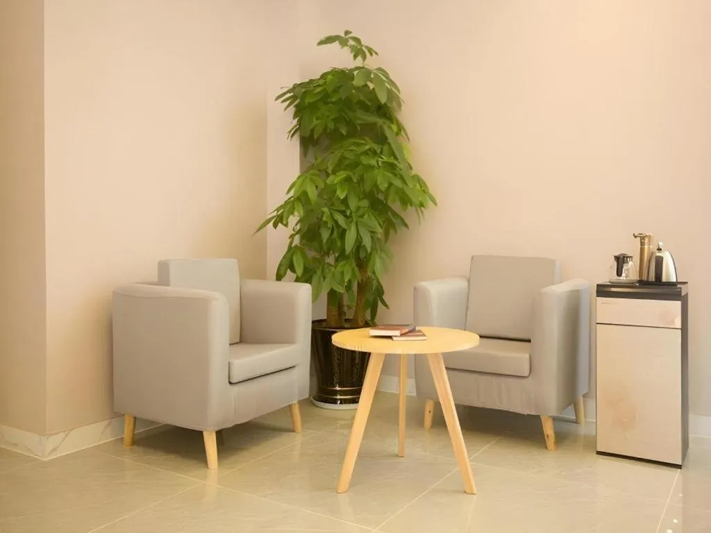 Shell Changzhou Yangrong City Hotel