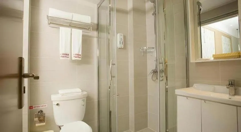 Shell Changzhou Yangrong City Hotel