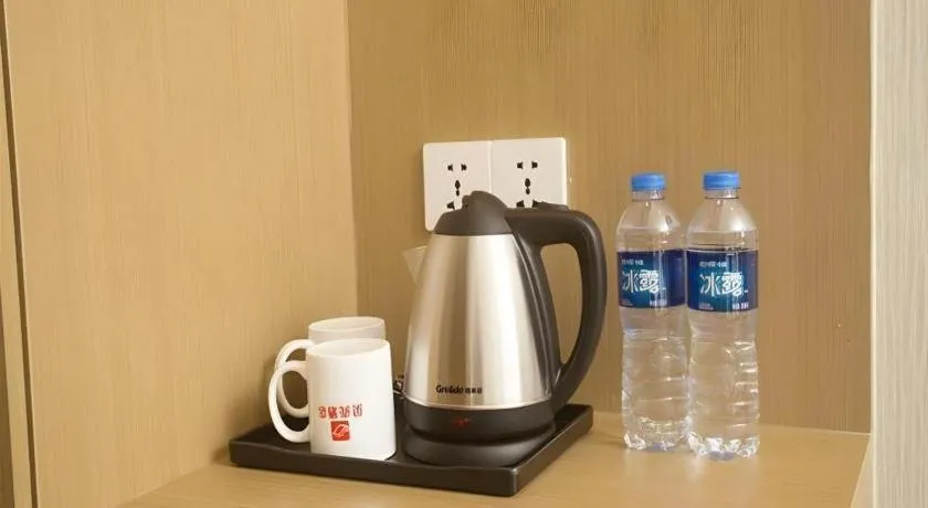 Shell Changzhou Yangrong City Hotel