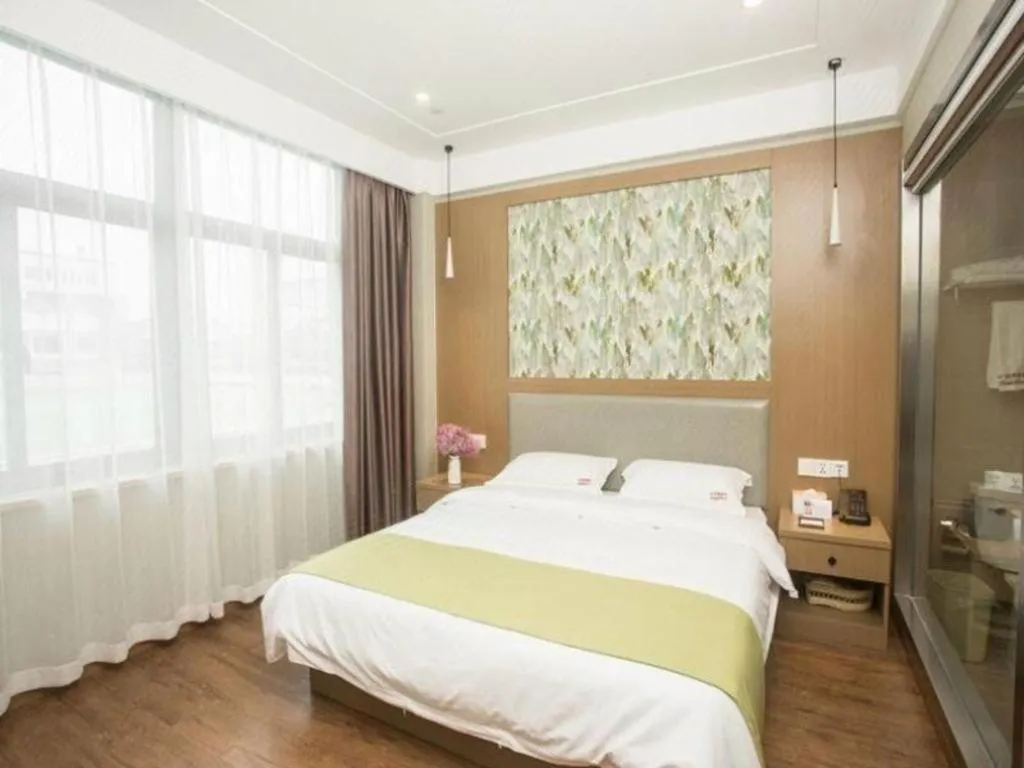 Bed in Shell Changzhou Yangrong City Hotel