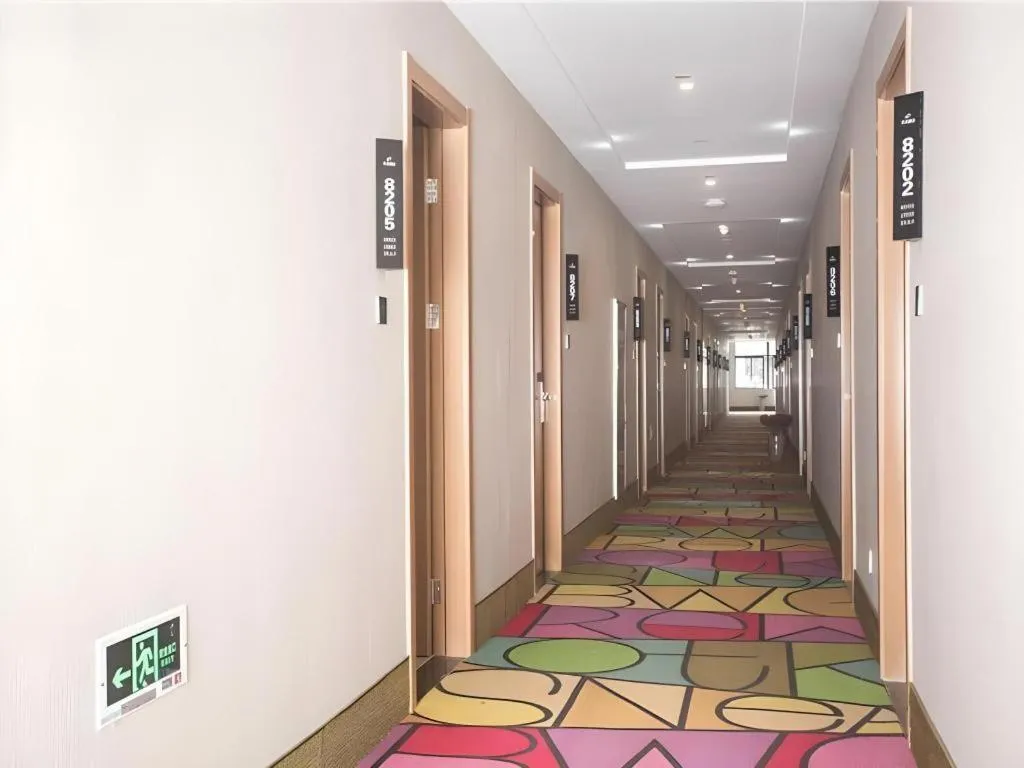 Shell Changzhou Yangrong City Hotel