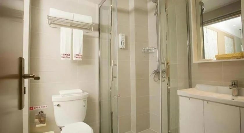 Shell Changzhou Yangrong City Hotel