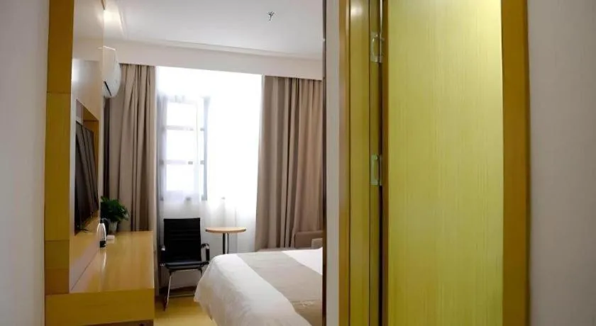 GreenTree Inn Xianning Tongshan Yangdu Avenue