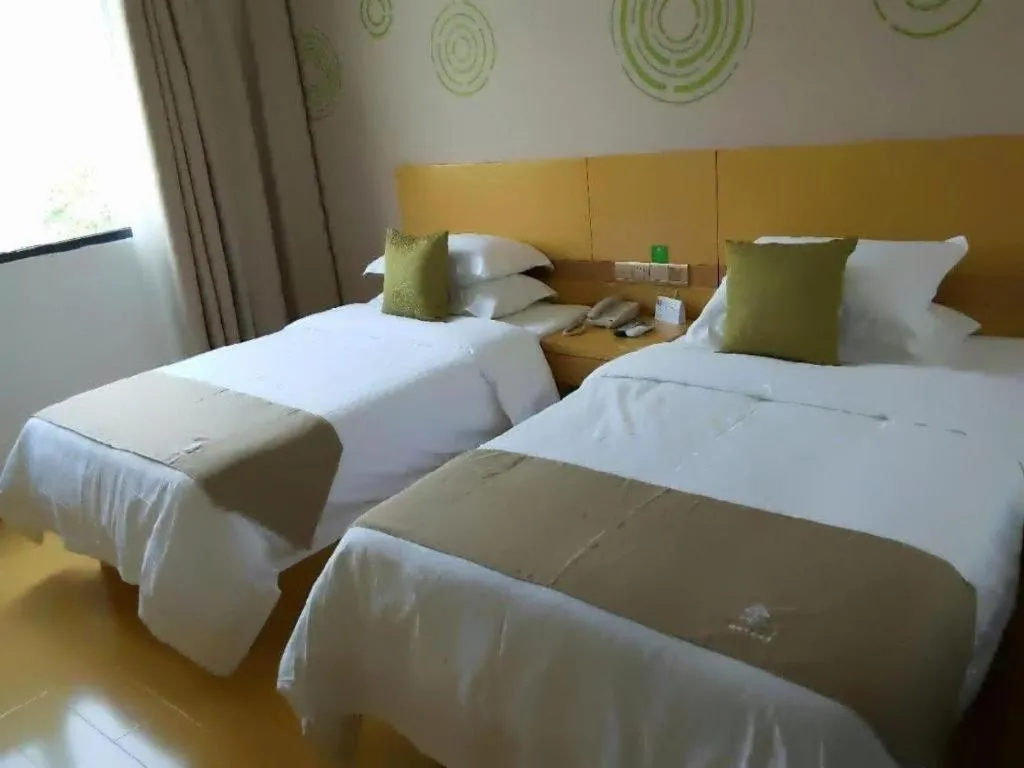 GreenTree Inn Xianning Tongshan Yangdu Avenue