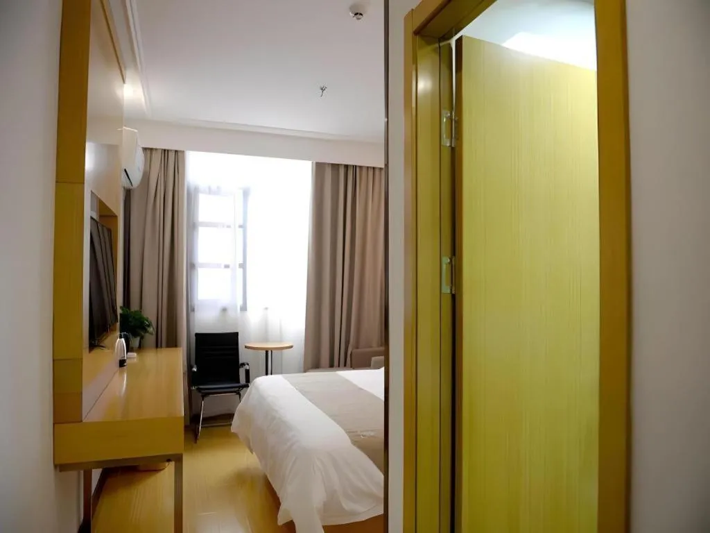 GreenTree Inn Xianning Tongshan Yangdu Avenue
