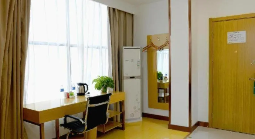 GreenTree Inn Xianning Tongshan Yangdu Avenue