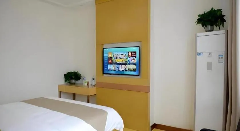 GreenTree Inn Xianning Tongshan Yangdu Avenue