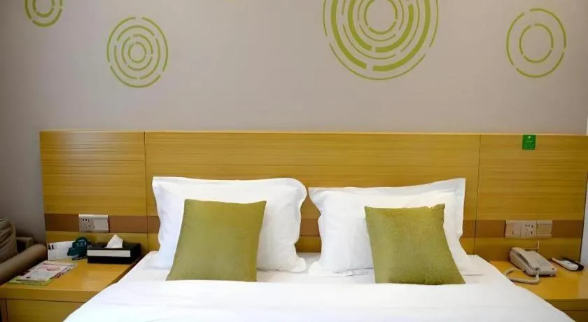 GreenTree Inn Xianning Tongshan Yangdu Avenue