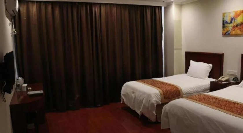 GreenTree Inn Xianning Tongshan Yangdu Avenue