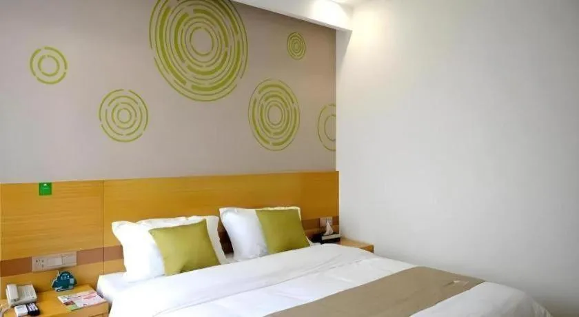 GreenTree Inn Xianning Tongshan Yangdu Avenue