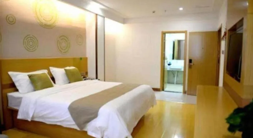 GreenTree Inn Xianning Tongshan Yangdu Avenue